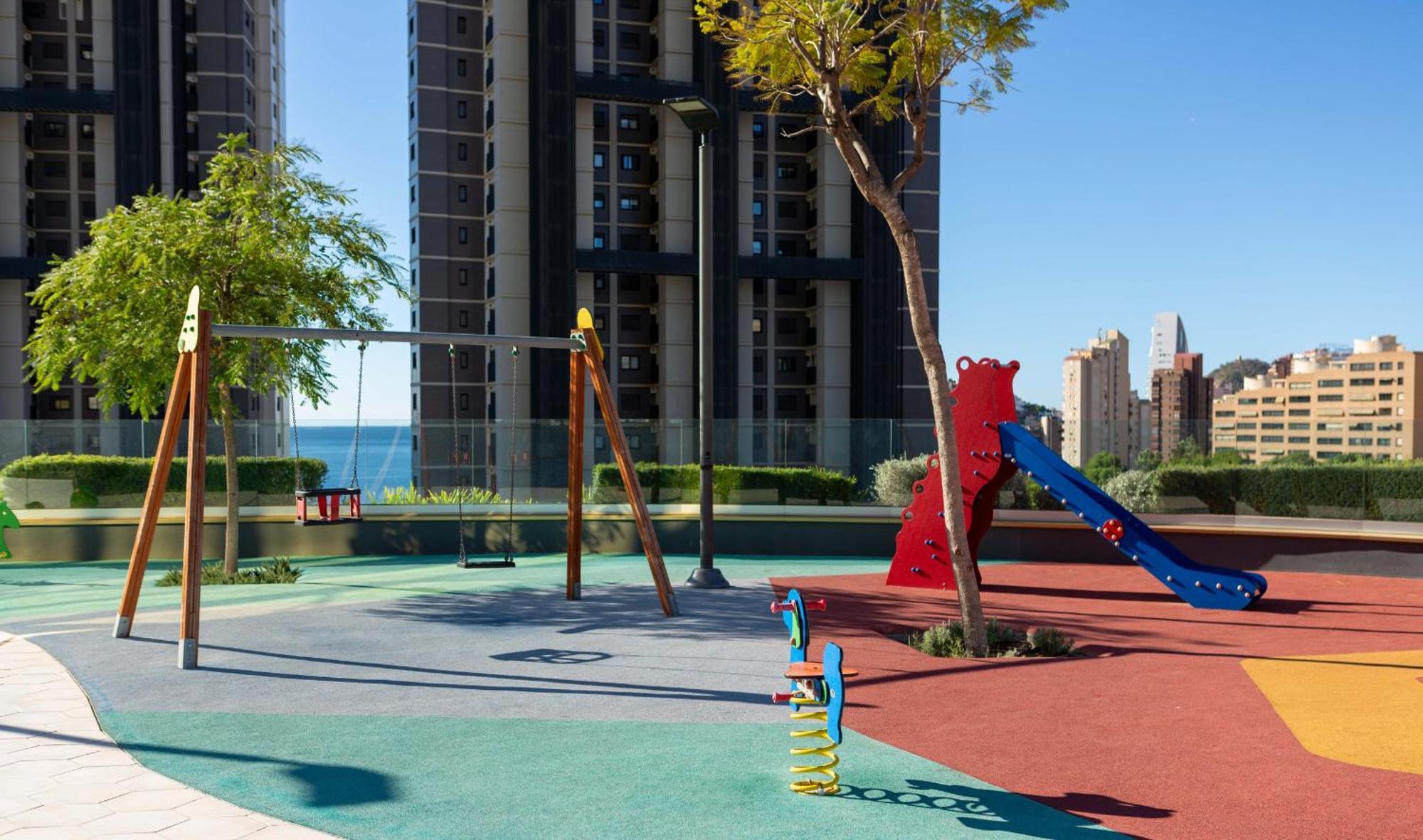 Intempo By Holuxe - 213 - 21St Floor Apartment เบนิดอร์ม ภายนอก รูปภาพ